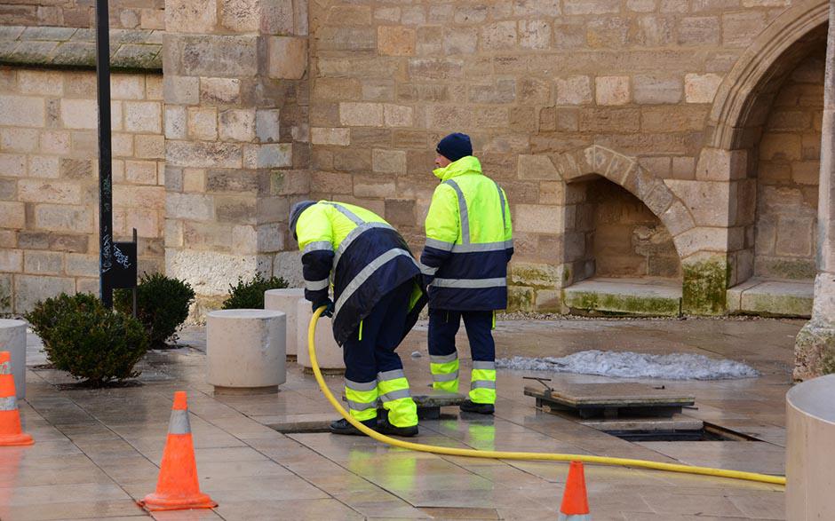 déboucher conduite evacuation La Falaise